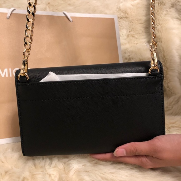 Michael Kors 3-in-1 Crossbody with Removable Pouch - Picture 5 of 10